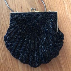 Vintage Magid beaded black shell clutch. In wonderful condition